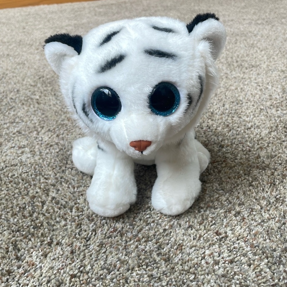 NWOT TY tiger plush